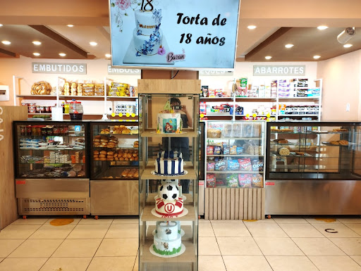 Panaderia Pasteleria Bazan