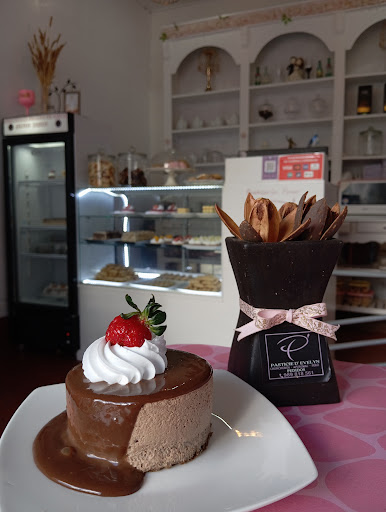 Pastelería Fina - cafetería - heladería Artesanal - Pasticie D'Evelyn